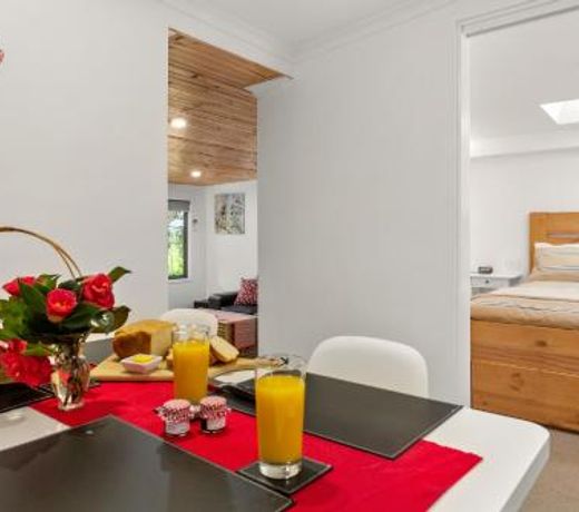 Karoola Cottage Self Contained