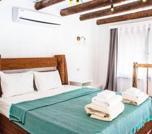 Kuyucak Villa Sleeps 2 with Pool Air Con and WiFi