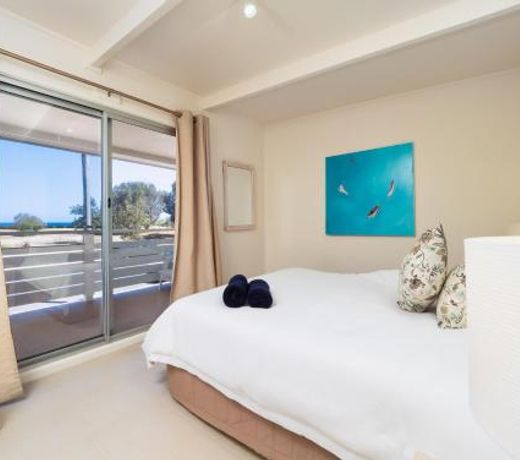 Seaview Getaway