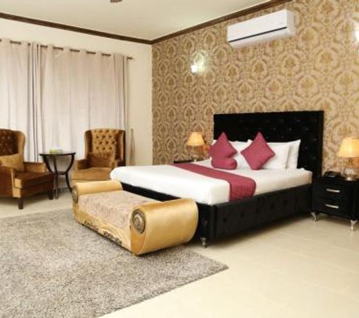 Westin Suites Guest House