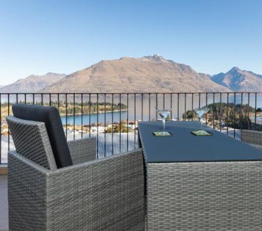 Deja Vu - Queenstown Holiday Home