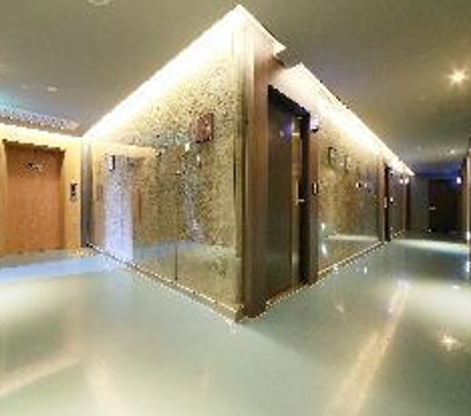Suwon City Hall Stn Soseol Smith Hotel