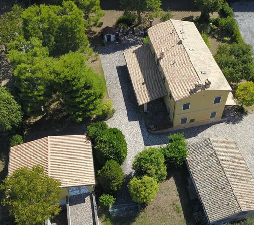 Villa Lepretti Near Conero Riviera, Marche