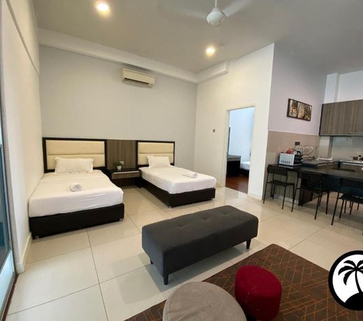 Paradise Suite at the Loft, Imago