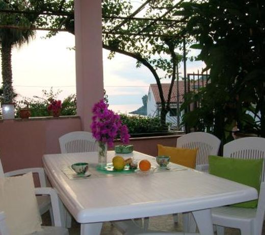 Apartment with 3 bedrooms in Maratea with wonderful sea view furnished balcony and WiFi 30 m from th