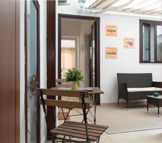 Agathe Guest House