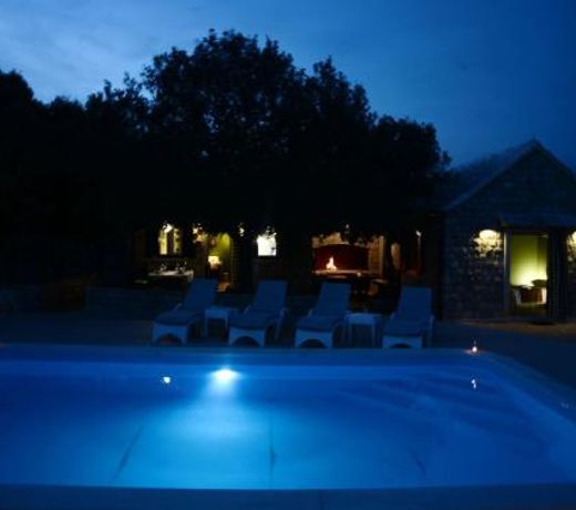 Villa Tonka - with pool