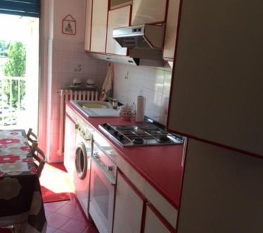 Sweet home