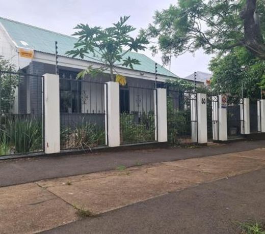 BlackBox Guest House