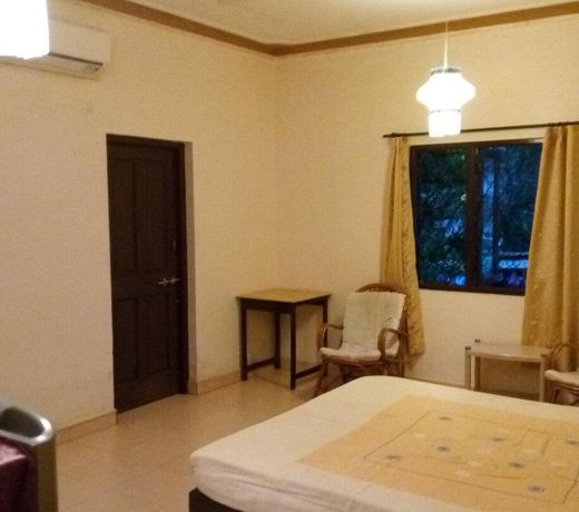 6 guest beach Side Villa, Candolim Goa