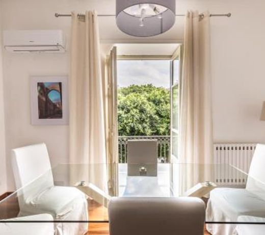 Piazza Marina Suite by DomuSicily