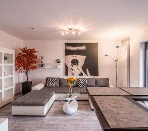 2-Room Penthouse Plaza Residence P1