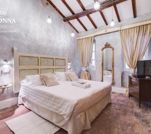Colonna Suite - Rome Spanish Steps Suite & Spa