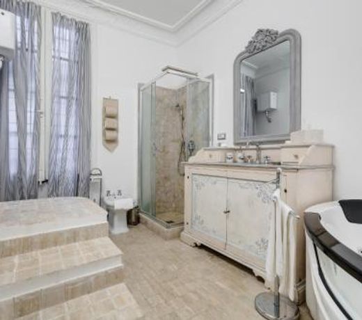 Colonna Suite - Rome Spanish Steps Suite & Spa