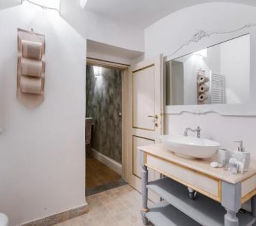 Colonna Suite - Rome Spanish Steps Suite & Spa