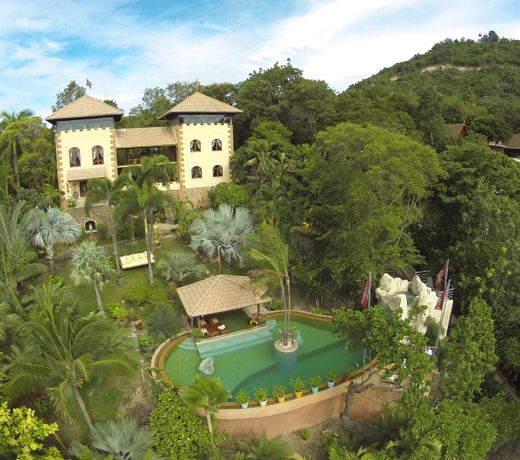 Ever dreamed of staying in a 3 Bedroom Castle?