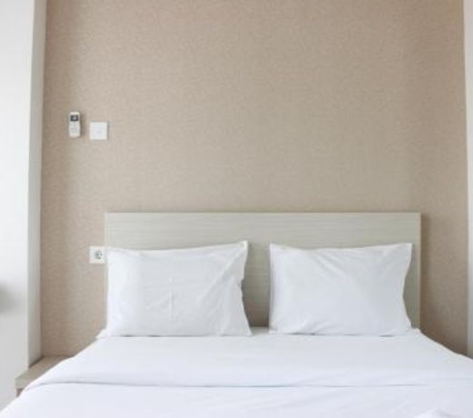 Minimalist Studio Room Taman Melati Apartment Jatinangor By Travelio