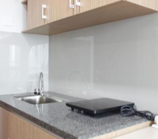 Minimalist Studio Room Taman Melati Apartment Jatinangor By Travelio