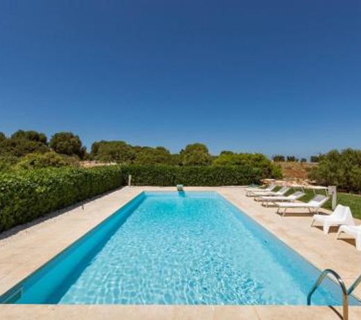 Villa Torre Guaceto con piscina by Wonderful Italy
