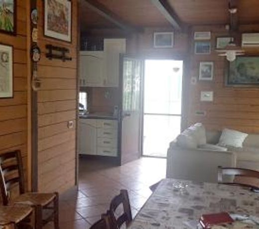 House with one bedroom in Sant'Antonio Abate with wonderful mountain view enclosed garden and WiFi 5