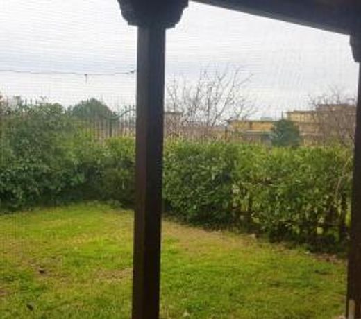 House with one bedroom in Sant'Antonio Abate with wonderful mountain view enclosed garden and WiFi 5