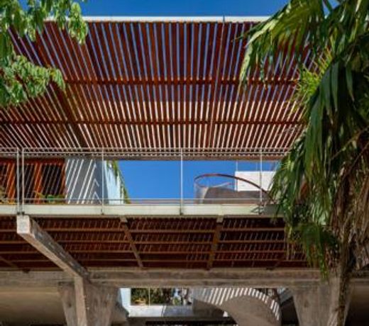 Beachfront Villa in the middle of jungle!