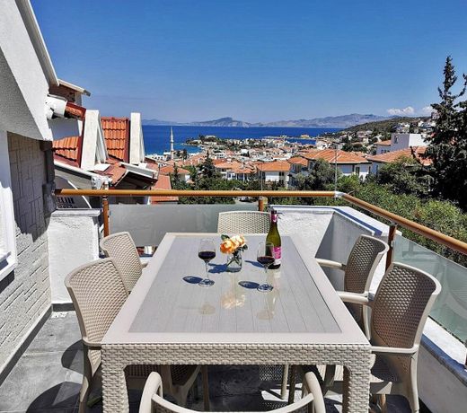 Beautiful apartment in DatÃ§a centre with a view