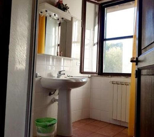 Apartment with 3 bedrooms in Bevagna with wonderful mountain view shared pool and enclosed garden 40