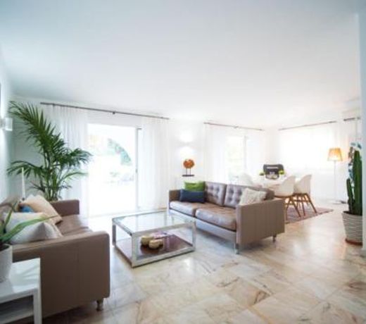 Vale do Lobo Villa Sleeps 6 Pool Air Con WiFi