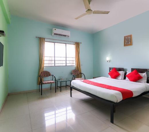 OYO 71837 Hotel Landmark
