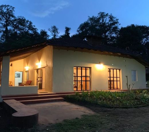 Machaan Resorts