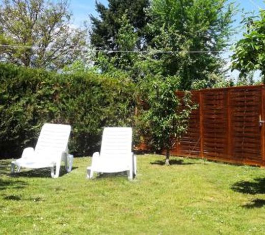 Holiday home in Balatonkeresztur 37078