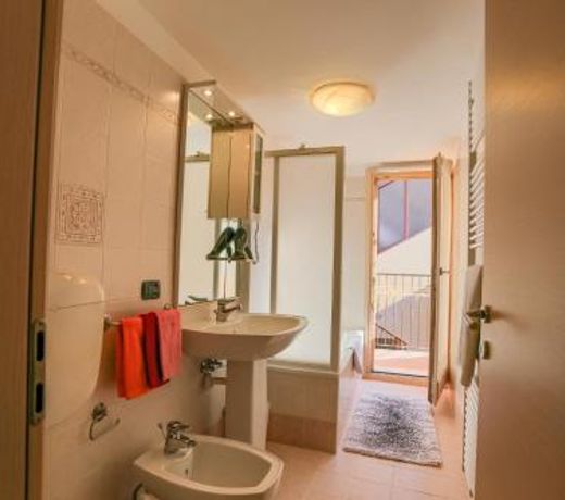 Casa Indipendente Ischia
