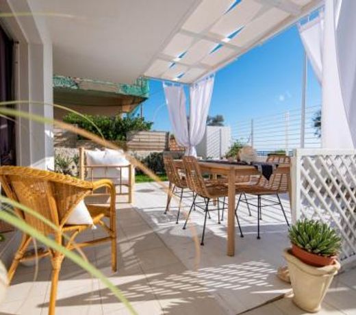 Vera's White Pearl Apartment Sea View - SiciliaVacanza
