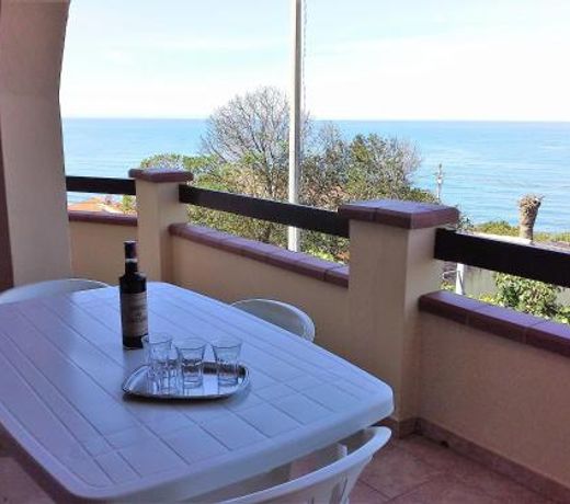 Appartamento Con Splendida Vista Mare