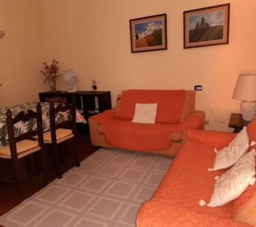 Casa Dina