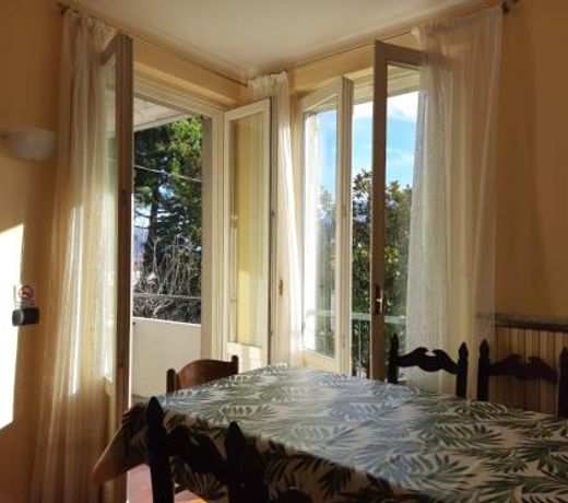 Casa Dina