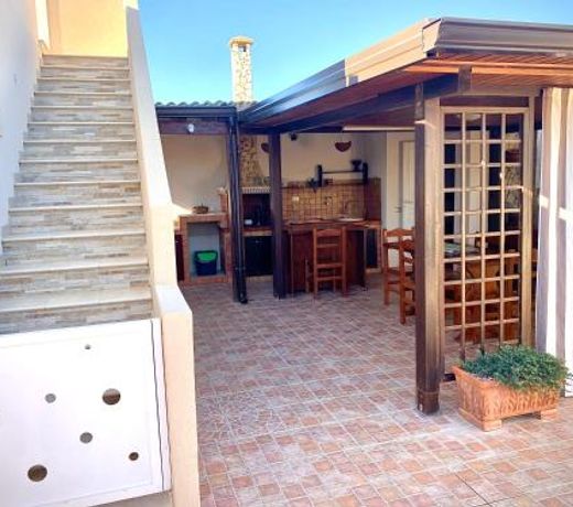 Villa Mary con GIARDINO a due passi dal MARE SANIFICATA