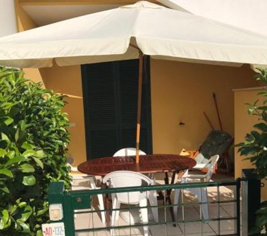 Sairon Club village Bilo 1bis