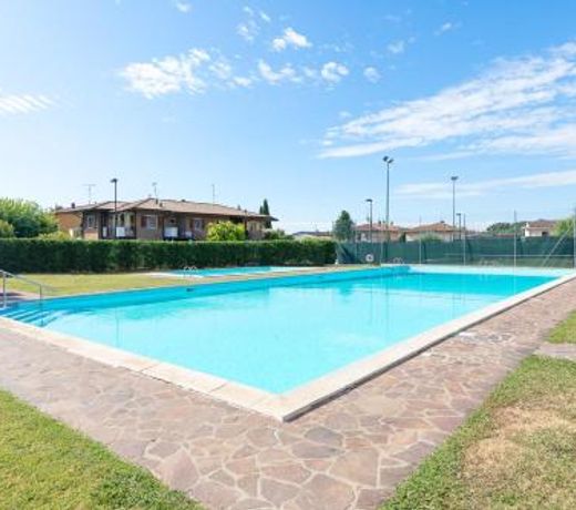Borgo Adige
