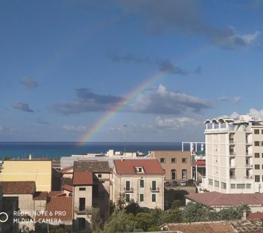 Il mare alla finestra