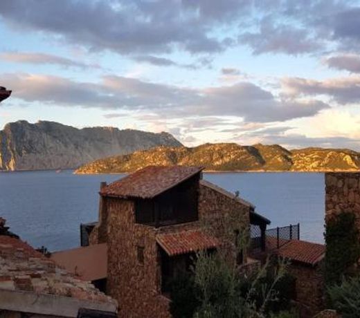 SAN TEODORO PUNTA EST AMPIO TRILOCALE VISTA MARe
