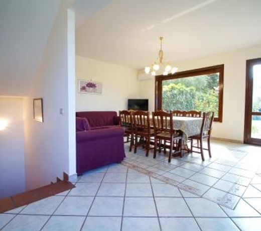 Villa with 5 bedrooms in Trecastagni with private pool and WiFi