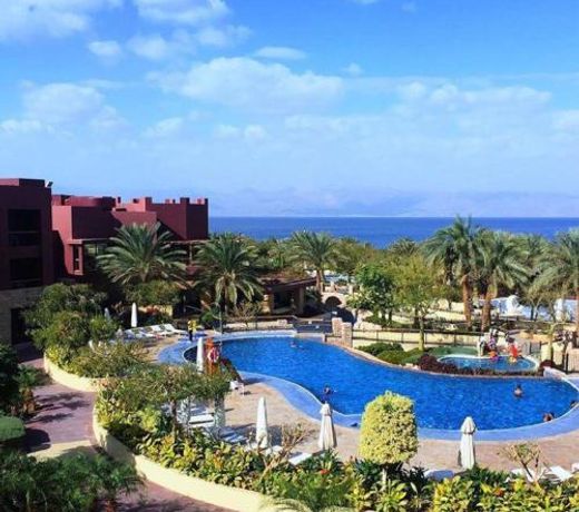 Gorgeous Pool View Apartment - Tala Bay Resort, Aqaba
