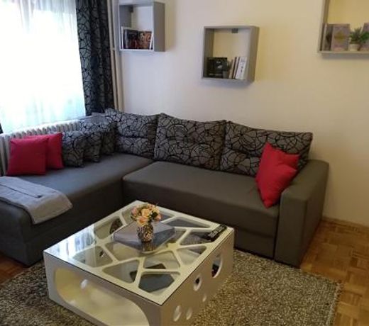 Apartment oaza mira