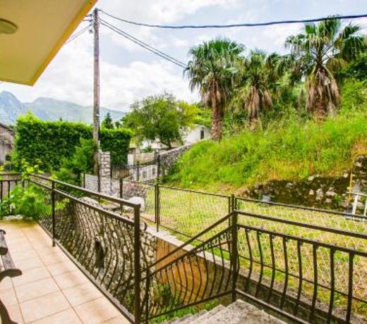 Vila Bucanero