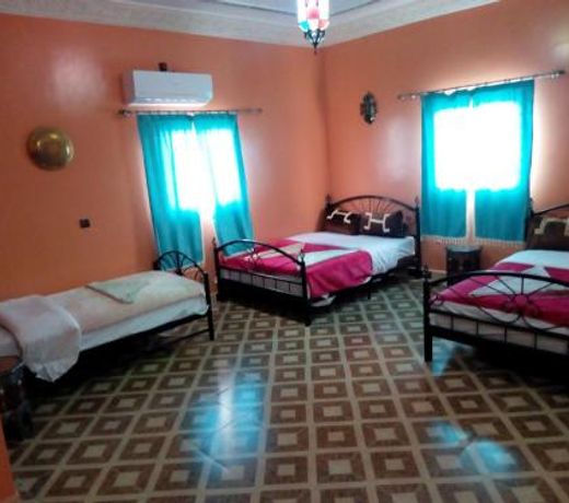 fatima Appart hotel merzouga