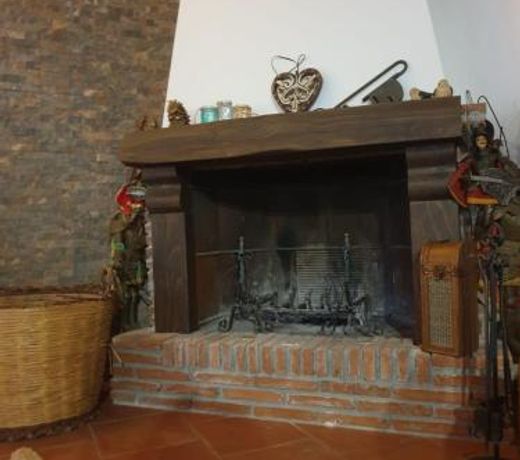 Etna Rose