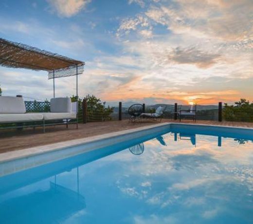 Enticing Apartment in Ascoli Piceno with Swimming Pool