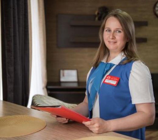 Five Stars on Lenina 49
